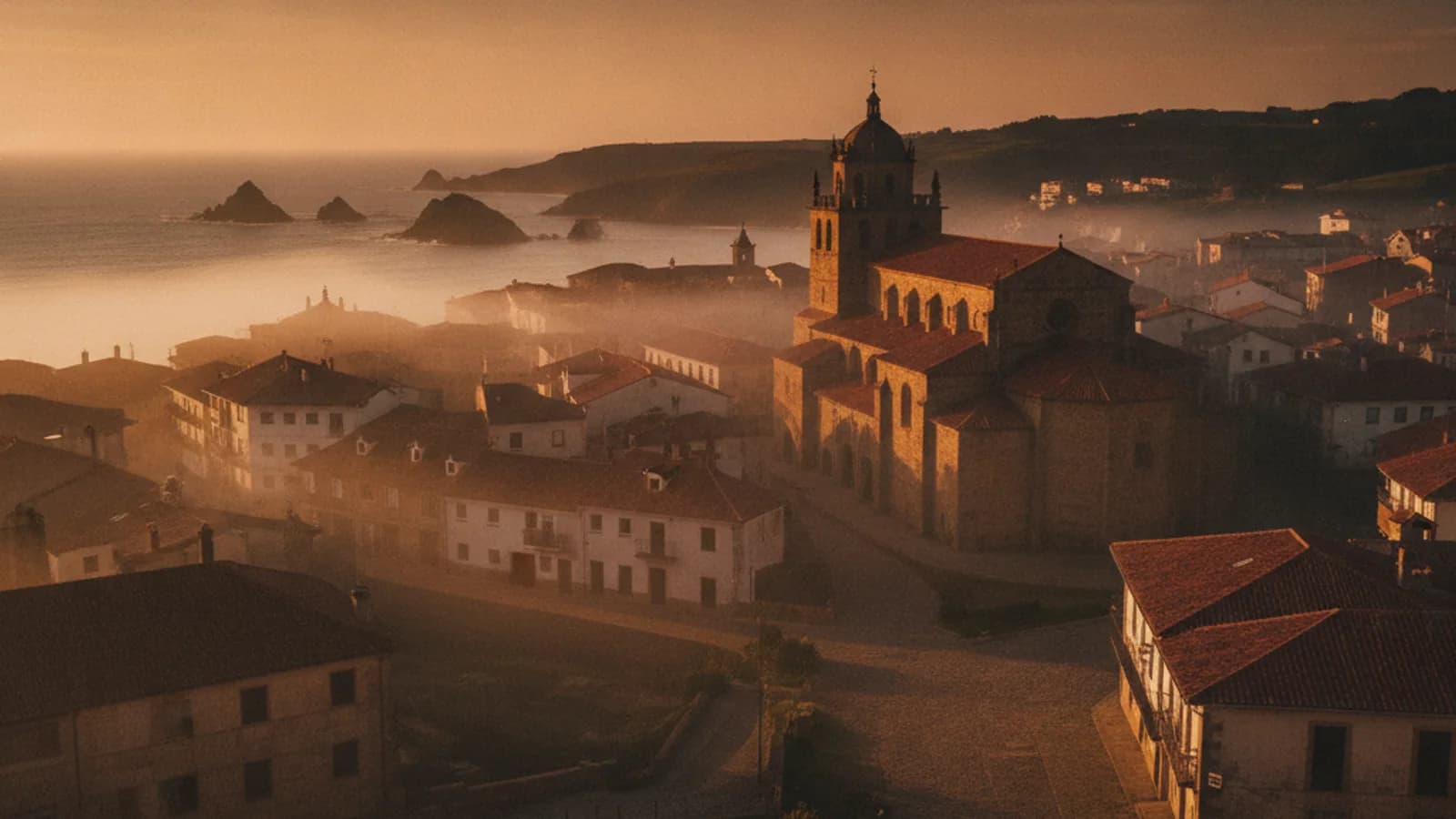 Juego de pistas en Llanes: Llanes: Murmullos del Cantábrico y Horizontes Cuadrados