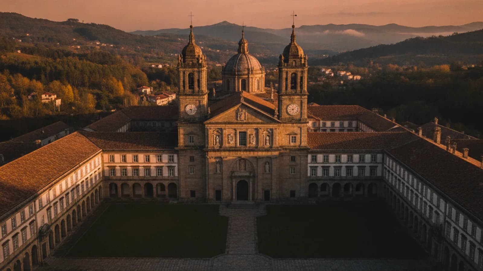 Juego de pistas en Monforte de Lemos: Monforte de Lemos: El Escorial Gallego y la Torre del Homenaje